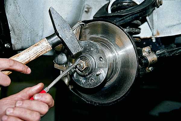 Как определить, что нужно регулировать подшипники ступиц колес?